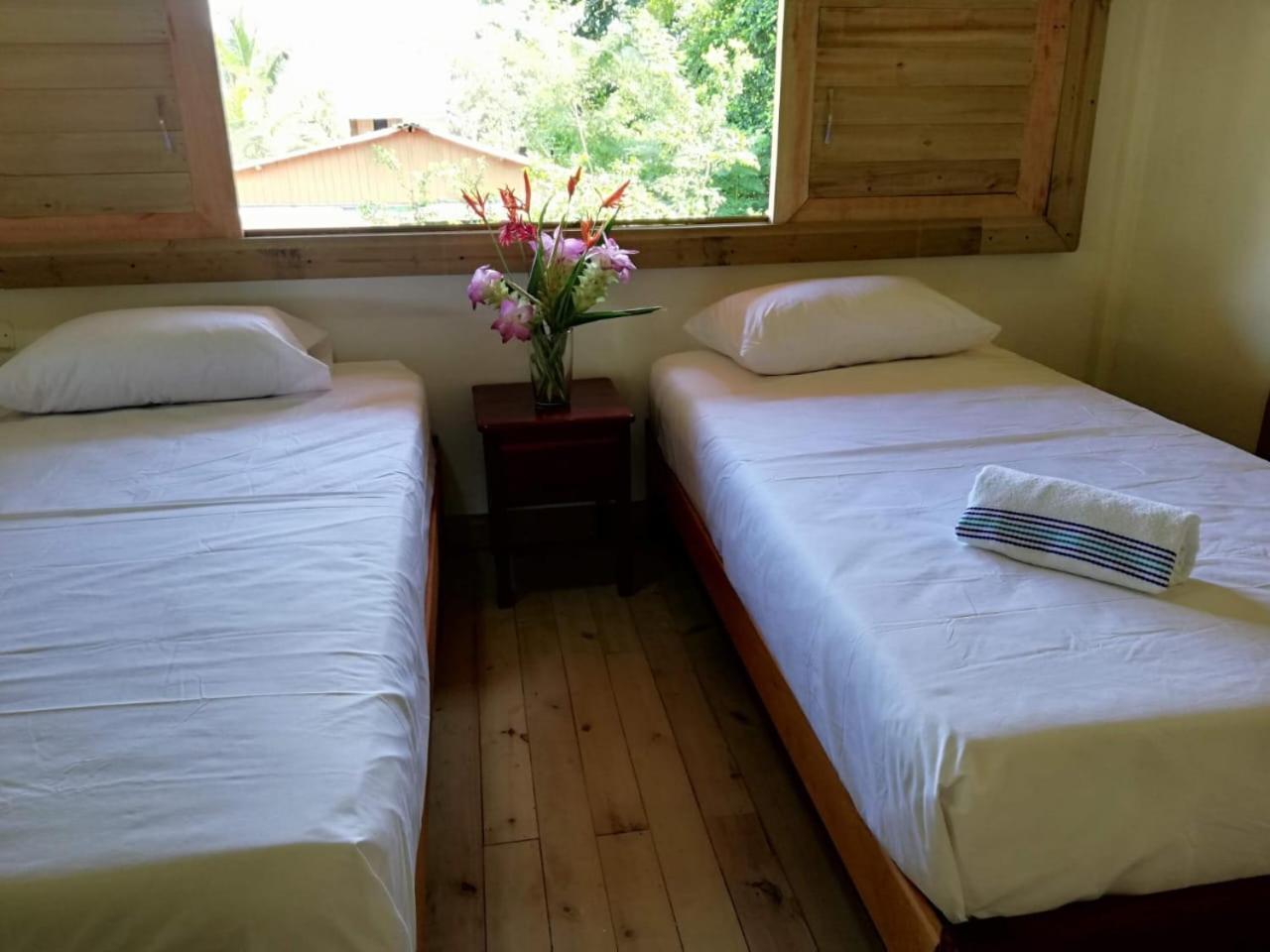 Cabana Villa Sofi Nuqui Luaran gambar